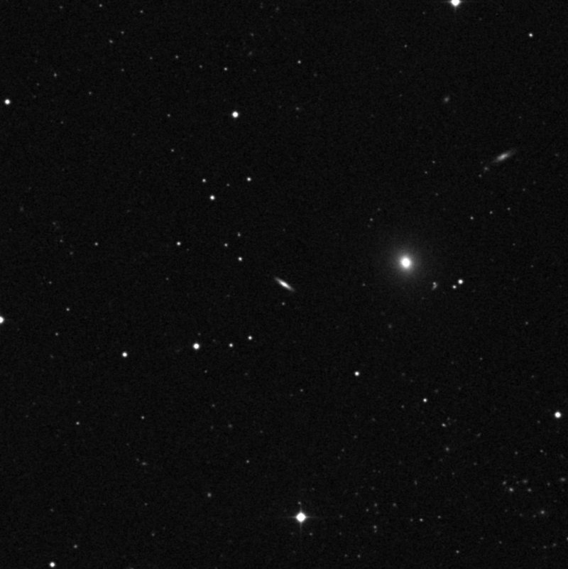 IC 897 - Zoom
