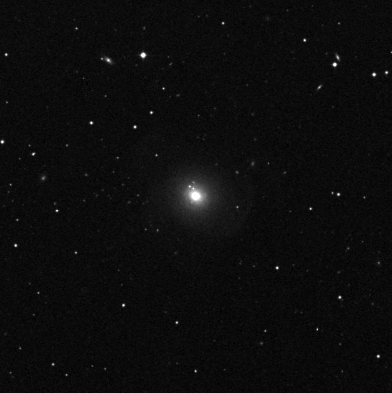 NGC 3619 - Zoom