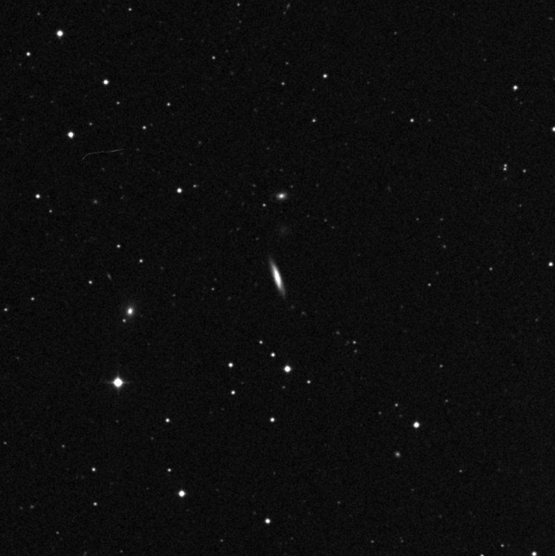 IC 907 - Zoom