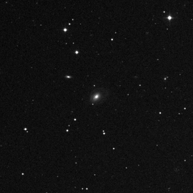 NGC 3677 - Zoom