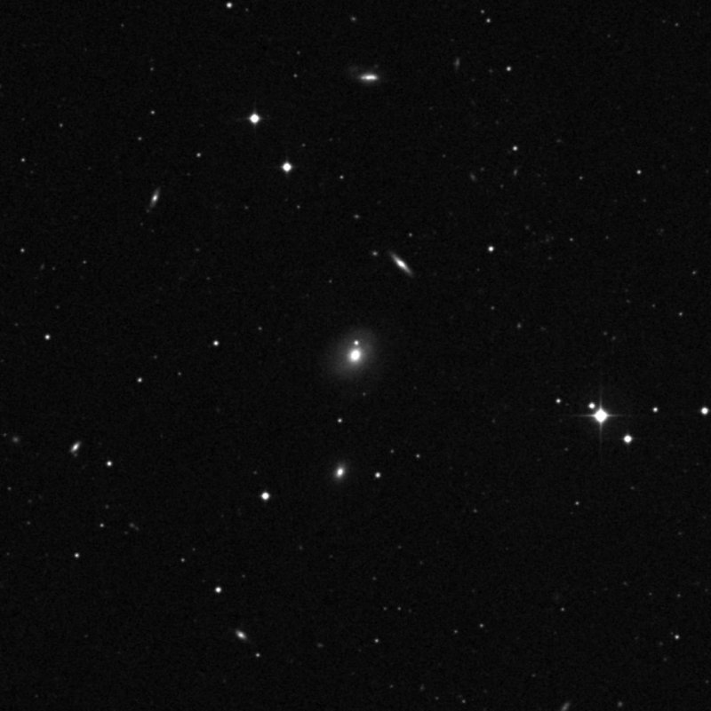 IC 933 - Zoom
