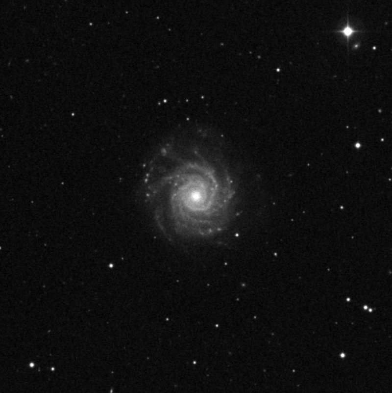 Galaxia del Abanico - Zoom