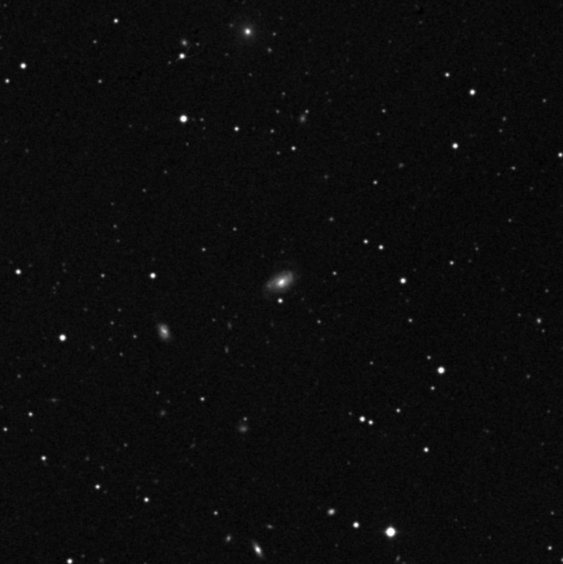 IC 945 - Zoom