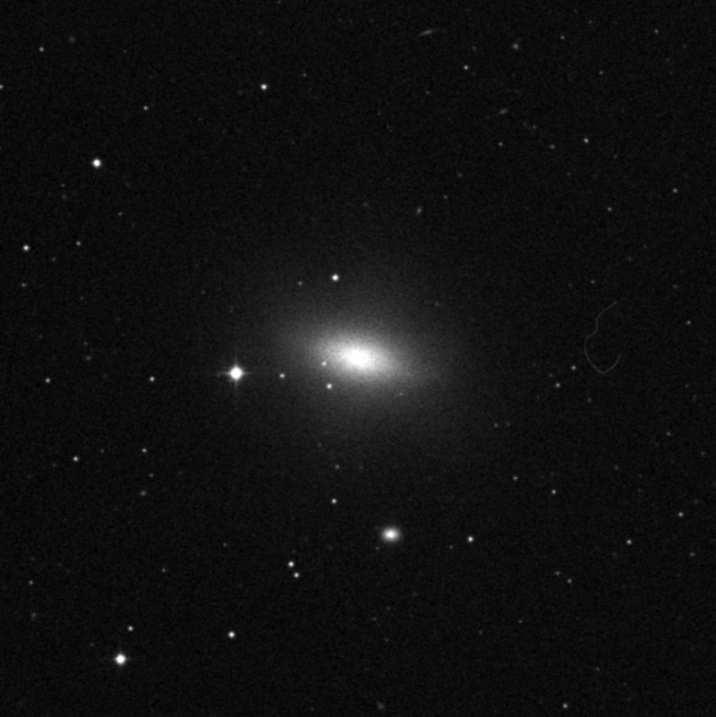 Galaxia del Pez Dorado - Zoom